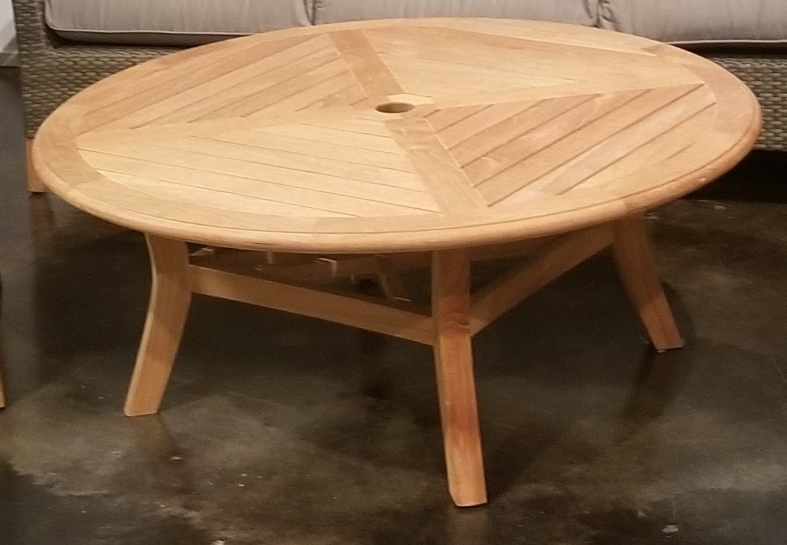 Gloster Halifax Cocktail Table | REATIL: $2,010
SALE: $675